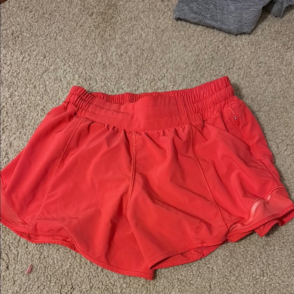 Lululemon hotty hots 4in